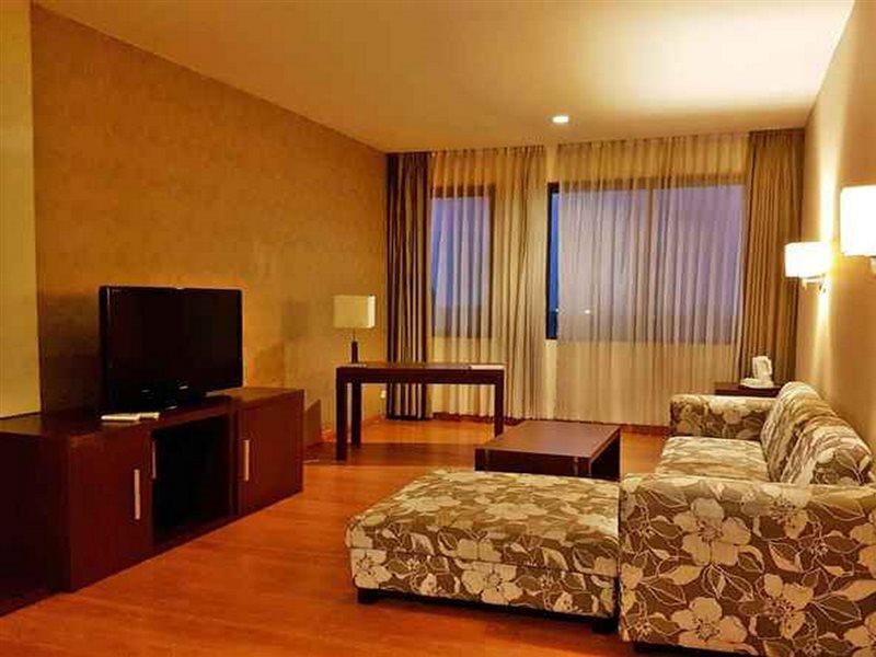 Hotel Naval Bandung Extérieur photo