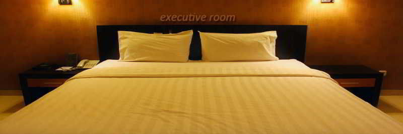 Hotel Naval Bandung Extérieur photo